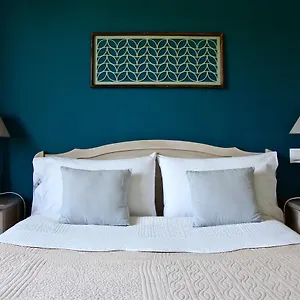hotel-les-oliviers.fr-provencehotel.com/